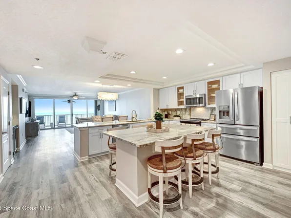 1177 N Highway A1a APT 402, Indialantic, FL 32903