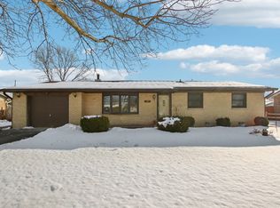 1445 Raymond Rd, Martinsville, IN 46151