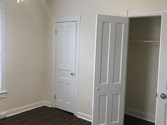 5th image of 702 Wyandotte St #3