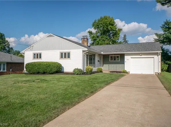 748 Hemlock St NW, Massillon, OH 44647