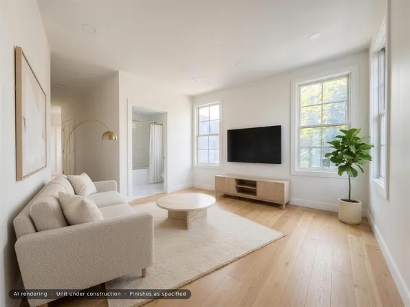 167 Maverick St #6, Boston, MA 02128