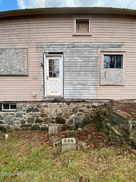 5th image of 31 Smith Street