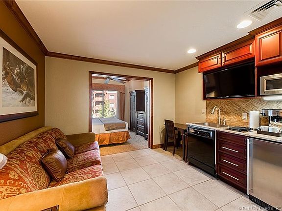 4th image of 3000 Canyons Resort Dr #3503B