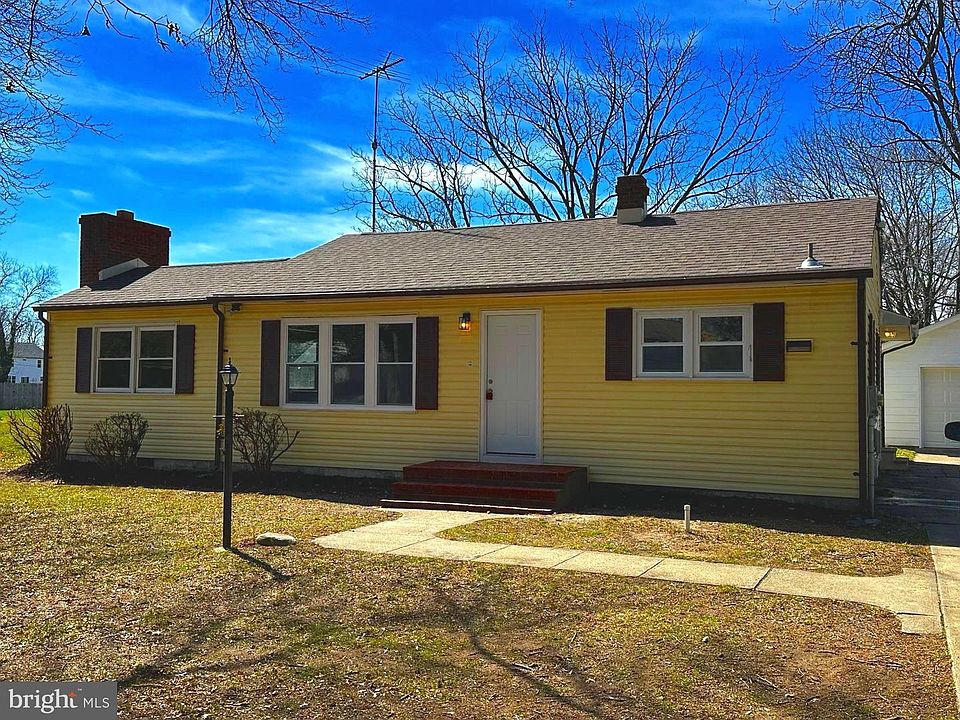 1st image of 139 Acorn Ln