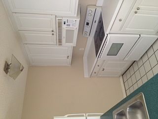 4th image of 2874 Florence Dr