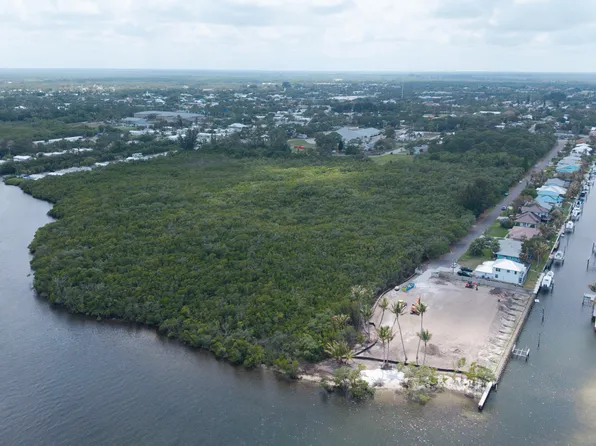 Unassigned SE Delafield Street, Hobe Sound, FL 33455