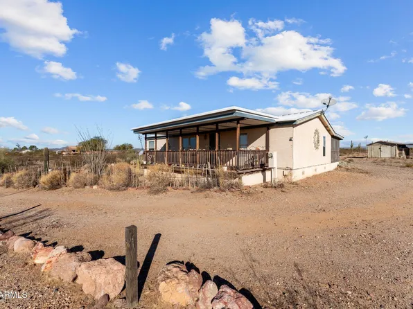 25340 W ADAMANDA Drive, Morristown, AZ 85342