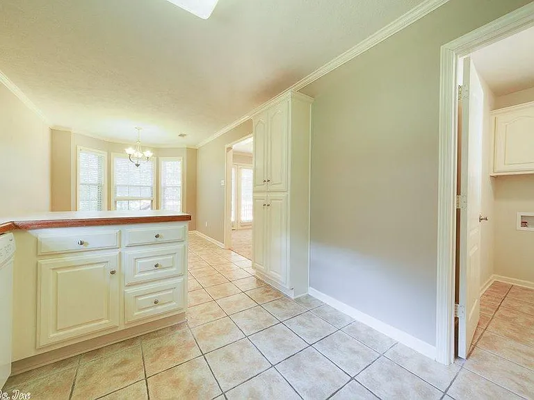 20 Twin Lakes Dr — Photo 9