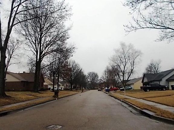 5th image of 4340 Breeds Hill Dr