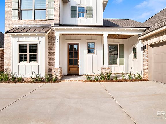 3rd image of 9259 Parker Ln