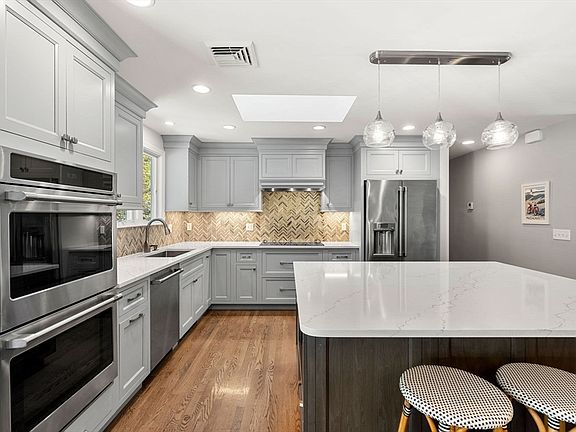 3rd image of 91 Nason Rd