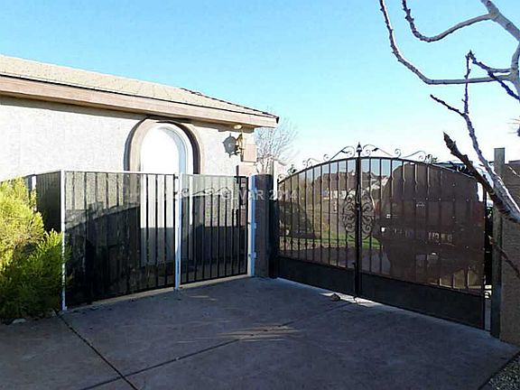 5th image of 3940 Badura Ave