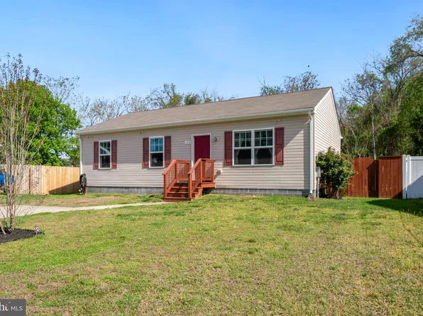 105 Elmor Ct, Greensboro, MD 21639