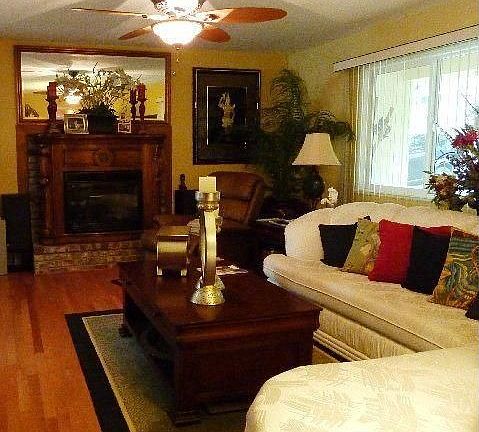 4th image of 10980 Sycamore Ct