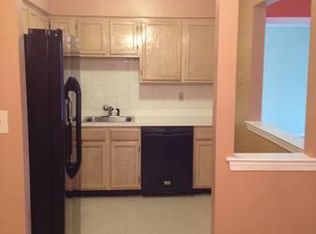 423 Waterford Dr, Edison, NJ 08817