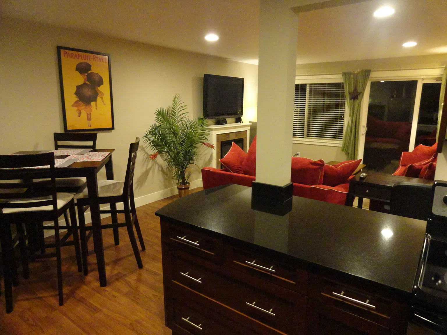 1 bed, 685 sqft, $2,050 — Photo 4