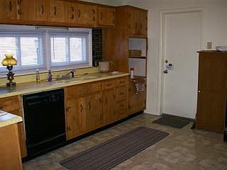2nd image of 482 Hurley Ave
