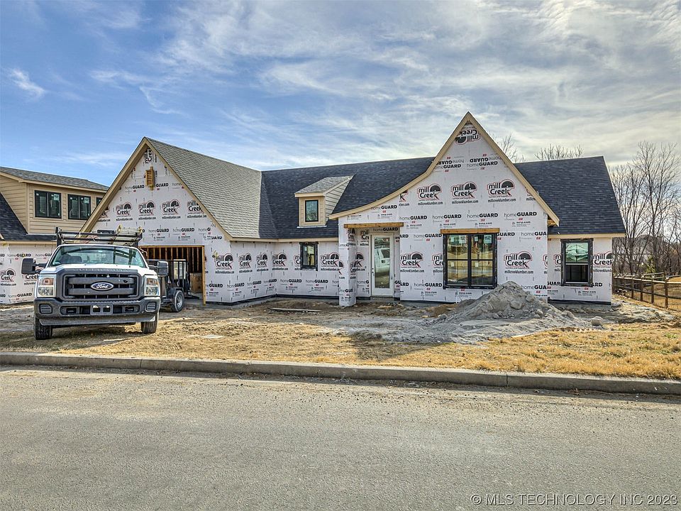 8450 Overlook Trl, Claremore, OK 74019 MLS 2343041 Zillow