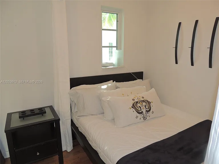 1215 Meridian Ave #8 — Photo 4
