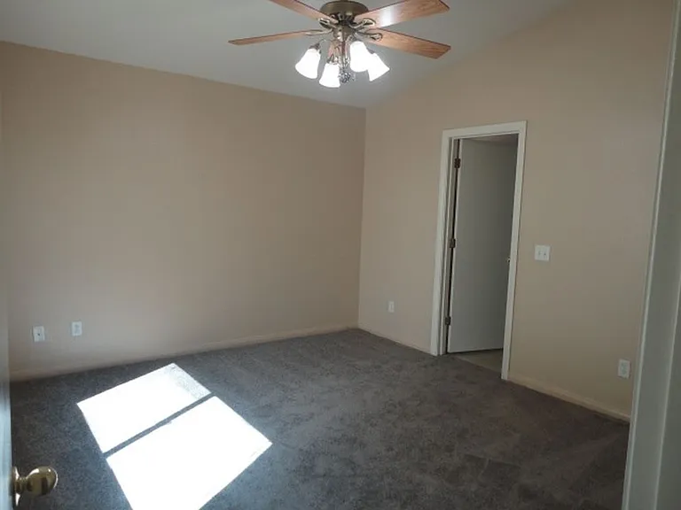 3365 Eagle Bend St — Photo 7