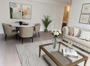 220 E 72nd St #8AA, New York, NY 10021