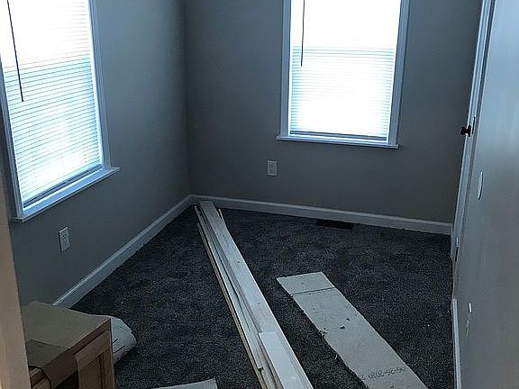 5th image of 6600 E 16th St
