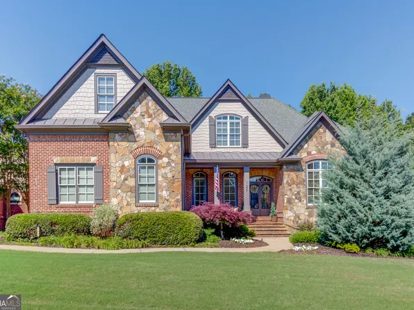 127 Slate Dr, Buford, GA 30518