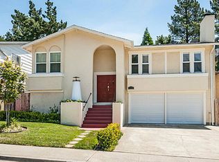 1140 Oddstad Blvd, Pacifica, CA 94044