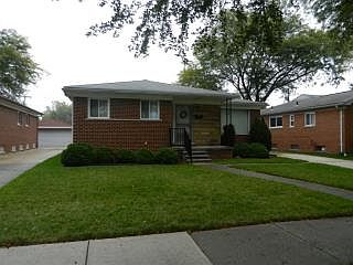 1st image of 20840 Gardner Ave