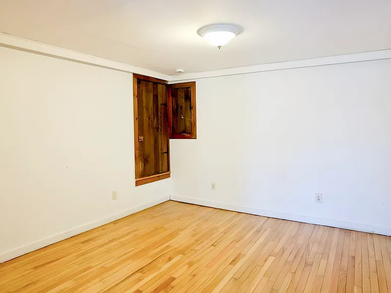 114 Garvins Falls Rd #A — Photo 12