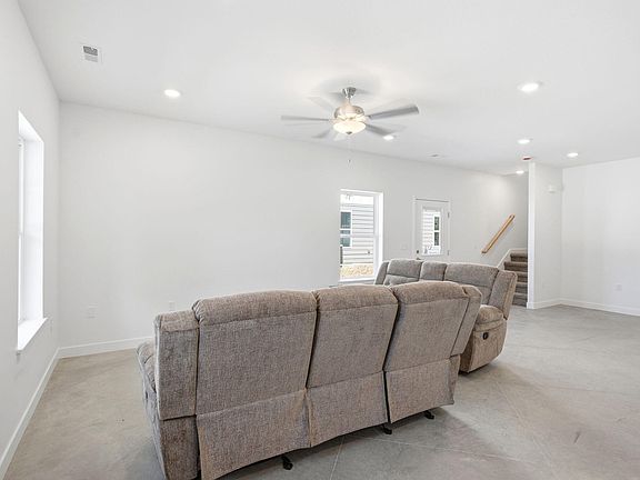 4th image of 603 N 4th St #100