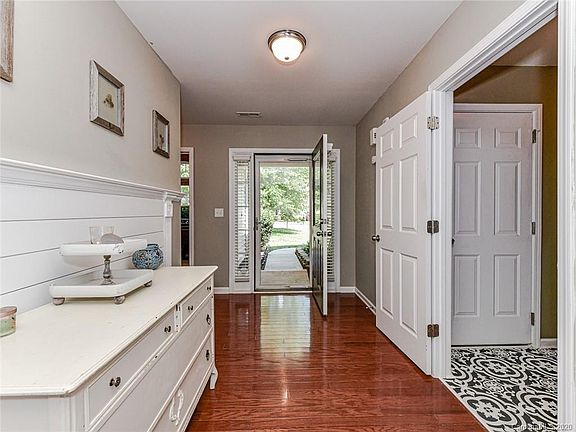 5th image of 3086 S Legacy Park Blvd