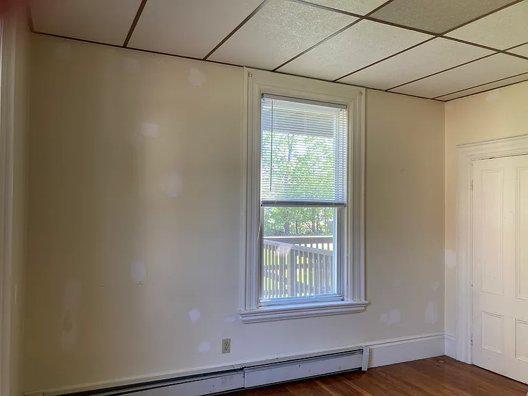 75 Dean Ave — Photo 15
