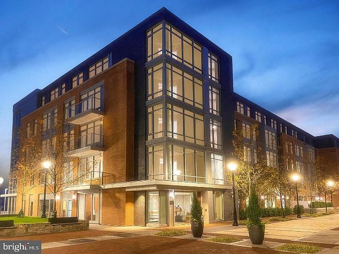 1st image of 22 Bakers Walk #405