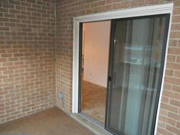 4th image of 5426 Valley Green Dr #40D5
