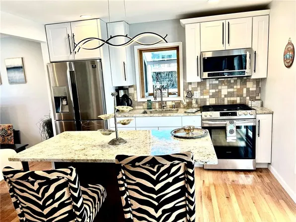 64 Edinburgh Road, Middletown, NY 10941