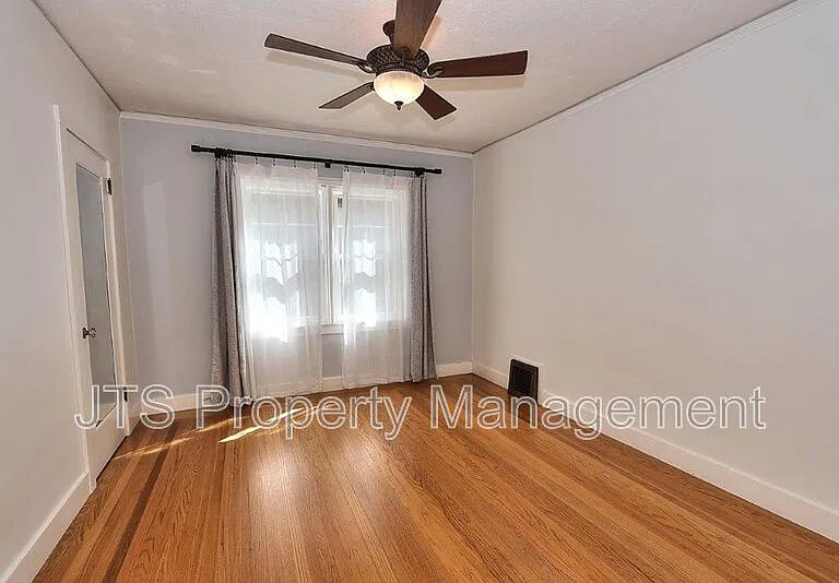 937 Sonoma Way — Photo 48