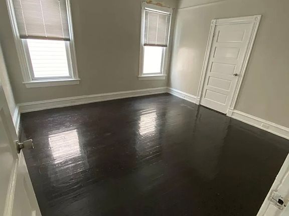 5th image of 710 Chimborazo Blvd #B