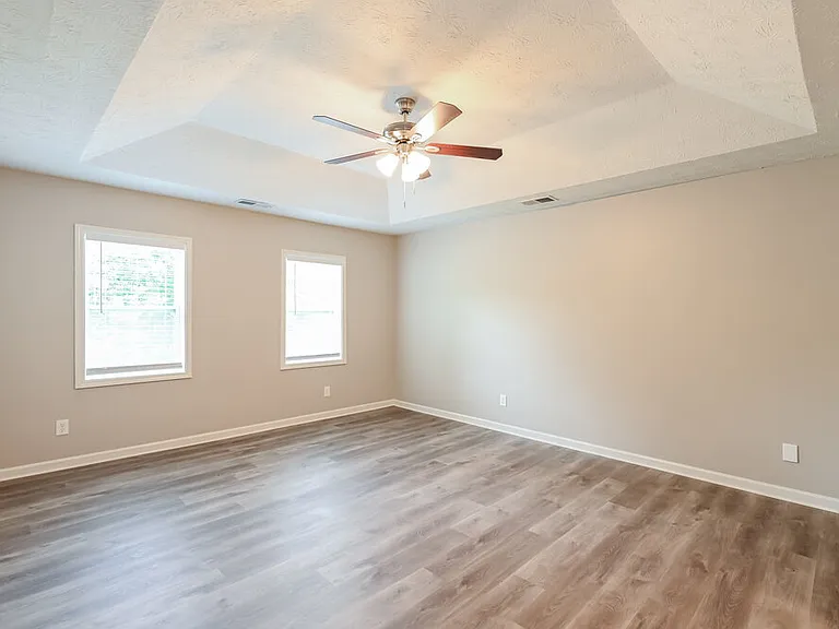 1910 Meadowchase Ct — Photo 13