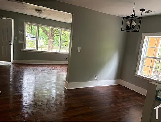 3164 Humphries Dr SE — Photo 8