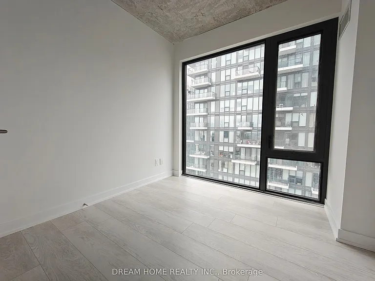 47 Mutual St #2302 — Photo 15