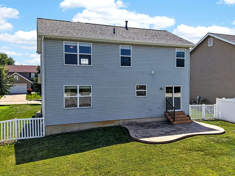 330 Wabash Woods Way — Photo 6