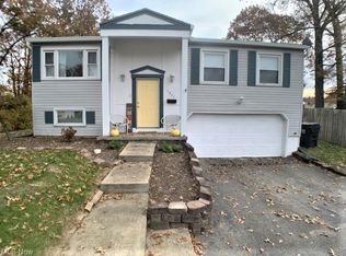 1251 Bexley Dr, Youngstown, OH