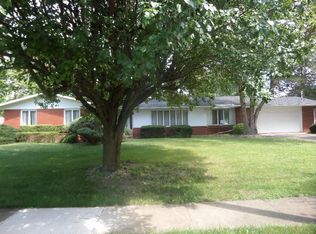 500 Odd Fellow Rd, Mattoon, IL 61938