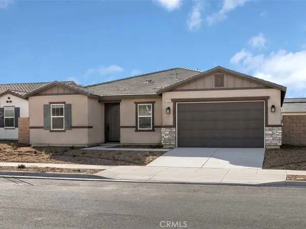 25817 Hollow Point Ct, Homeland, CA 92548