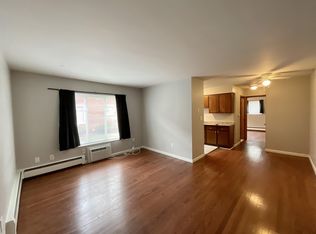15249 E Nine Mile Rd APT 2, Eastpointe, MI 48021