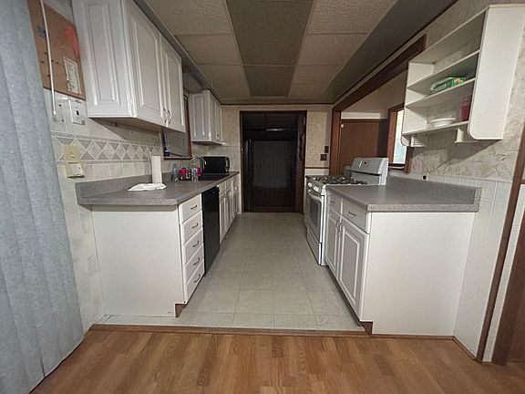 5th image of 28800 Palomino Dr