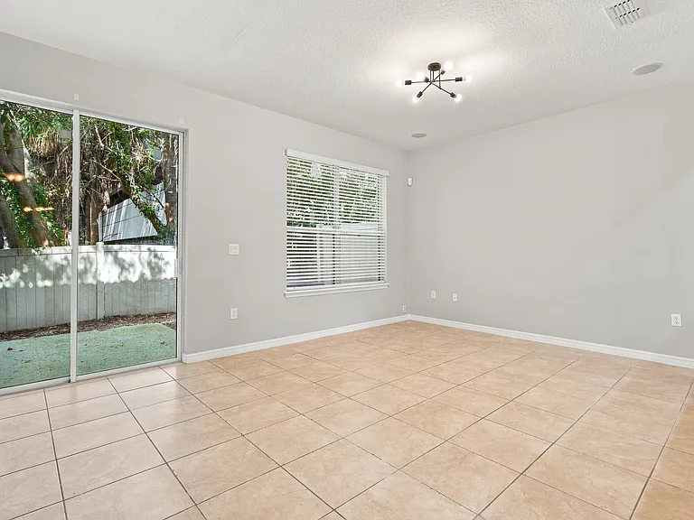 4822 Matteo Trl — Photo 3