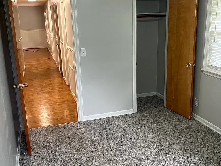 1320 Oxford Pl — Photo 18