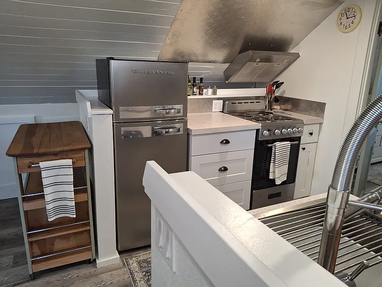 512 W Bridge Ave #1 — Photo 7